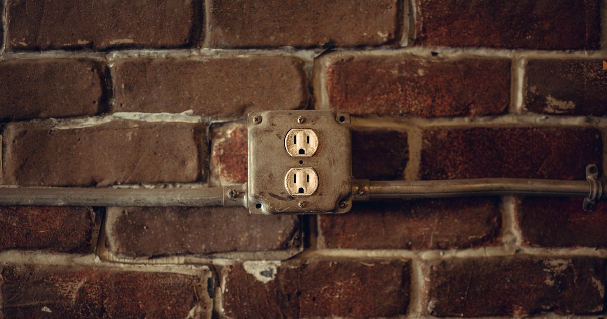 Best Outdoor Outlets 2026: Top 5 Ranked & Compared